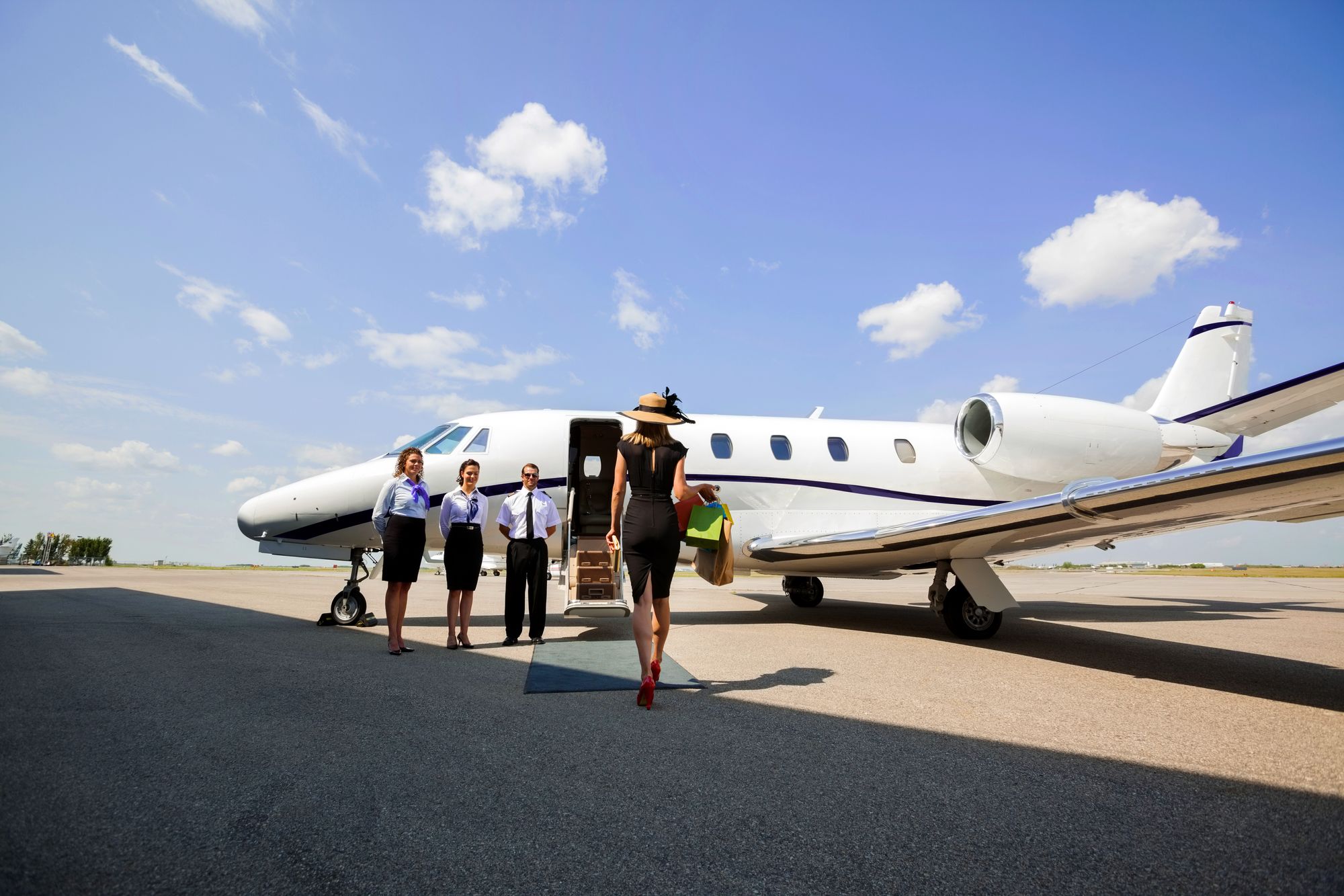 THE LUXURY OF FLYING PRIVATE